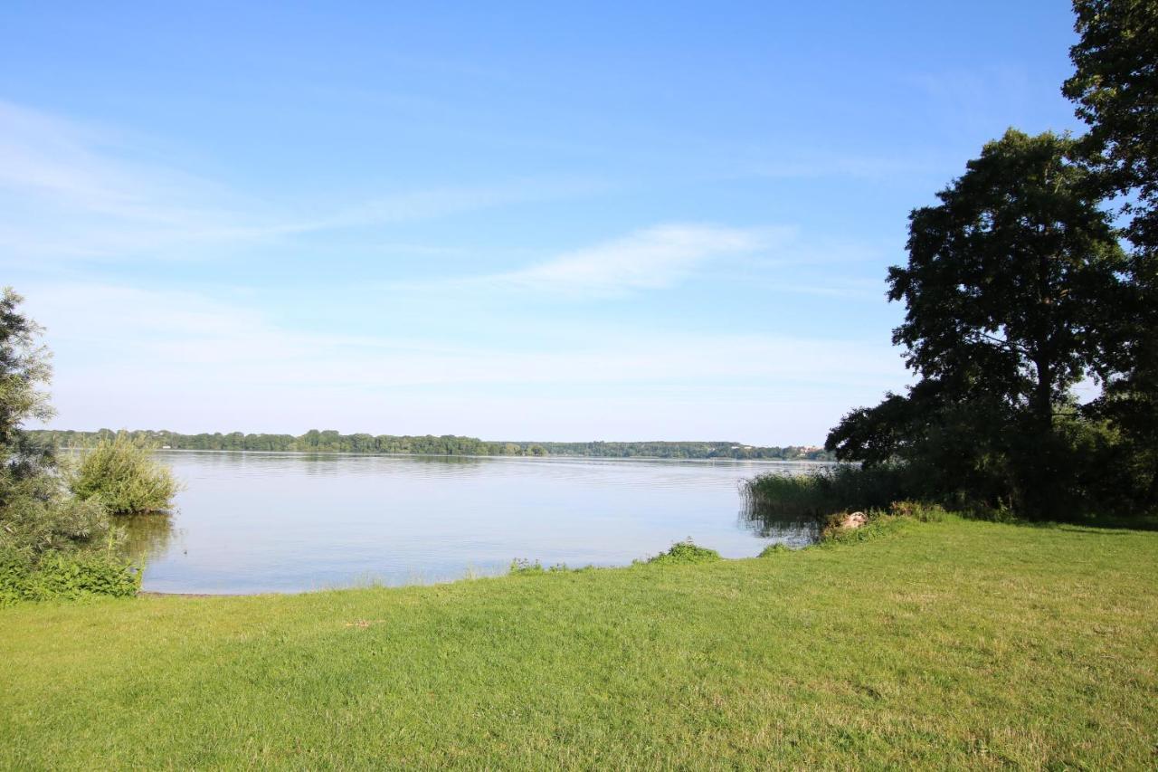 FeWo Ferienanlage Flessenow Exterior foto
